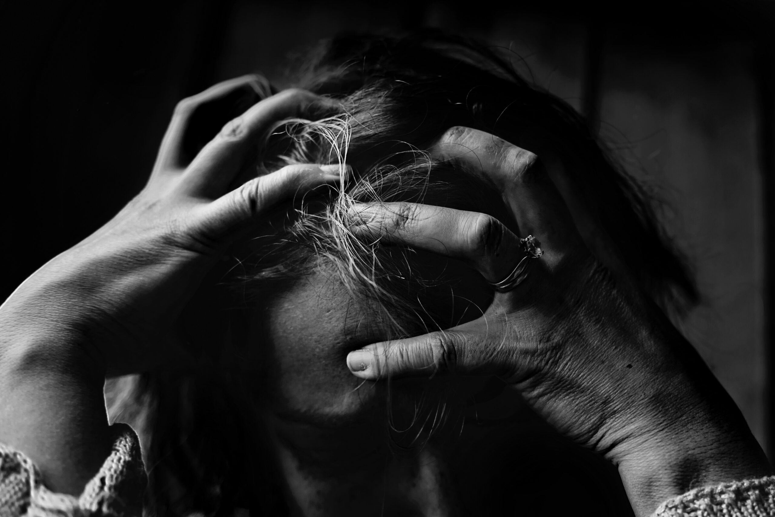 vivre avec la migraine au quotidien pexels scaled